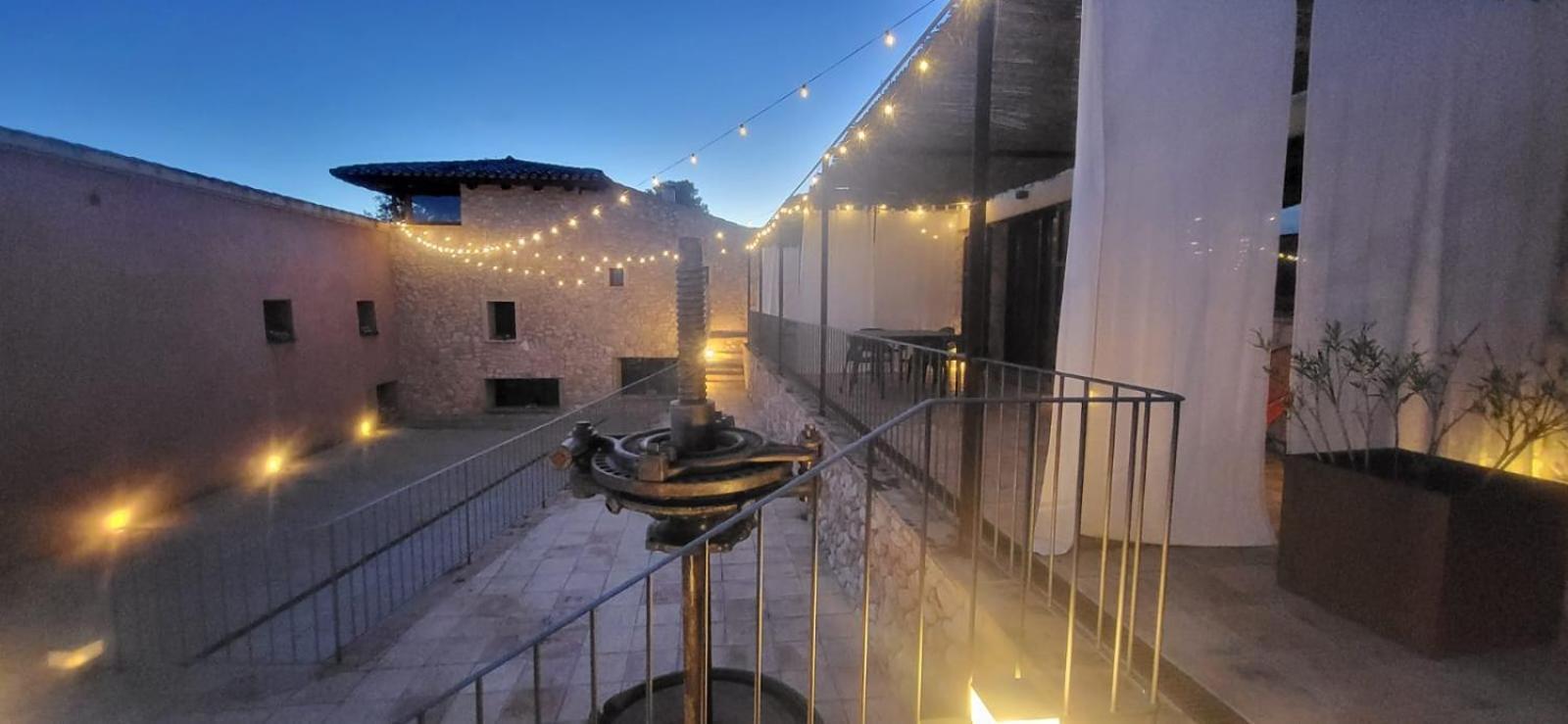 Casa Rural Masia Les Apieres El Pla de Manlleu Εξωτερικό φωτογραφία